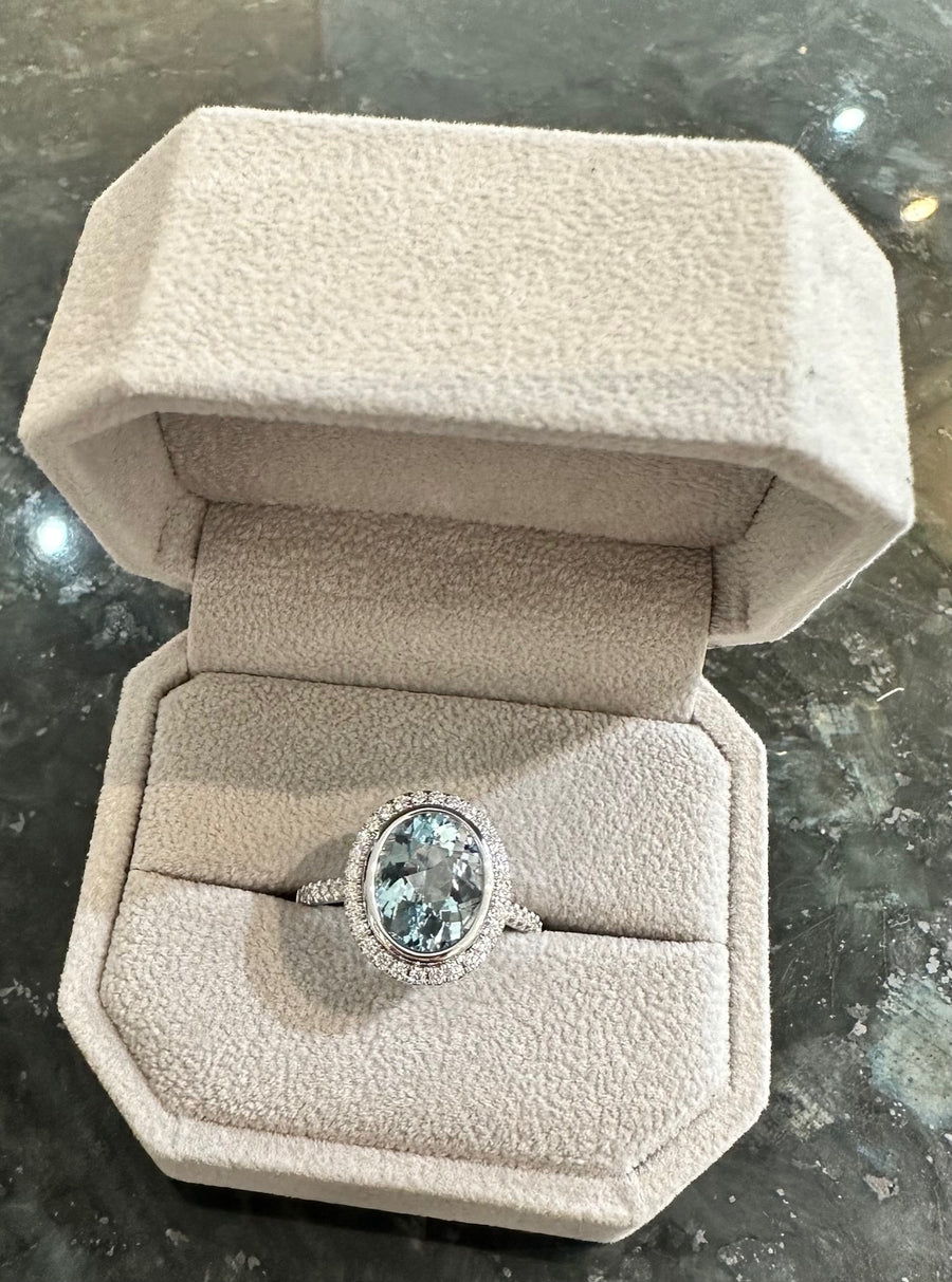 3.64CT Aquamarine Ring w/ Diamond Halo in 14K White Gold, 44D=.33CTTW. Sized to 8.5