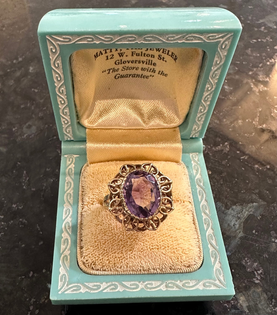 Beautiful Lavender Amethyst Ring Crafted in 14K Yellow Gold, Finger Size 7.5.